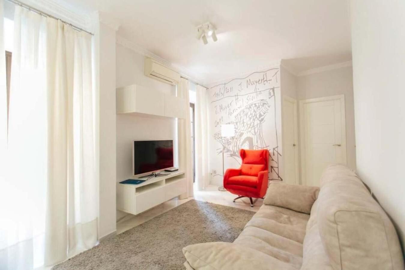 Minimalism And Modern- 2bd 1bth- Setas Apartament Sewilla
