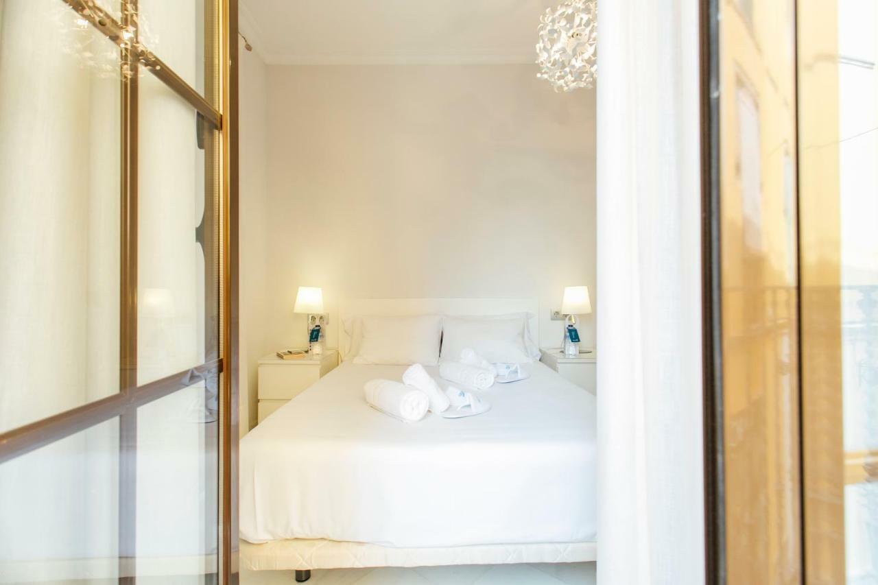 Minimalism And Modern- 2bd 1bth- Setas Séville